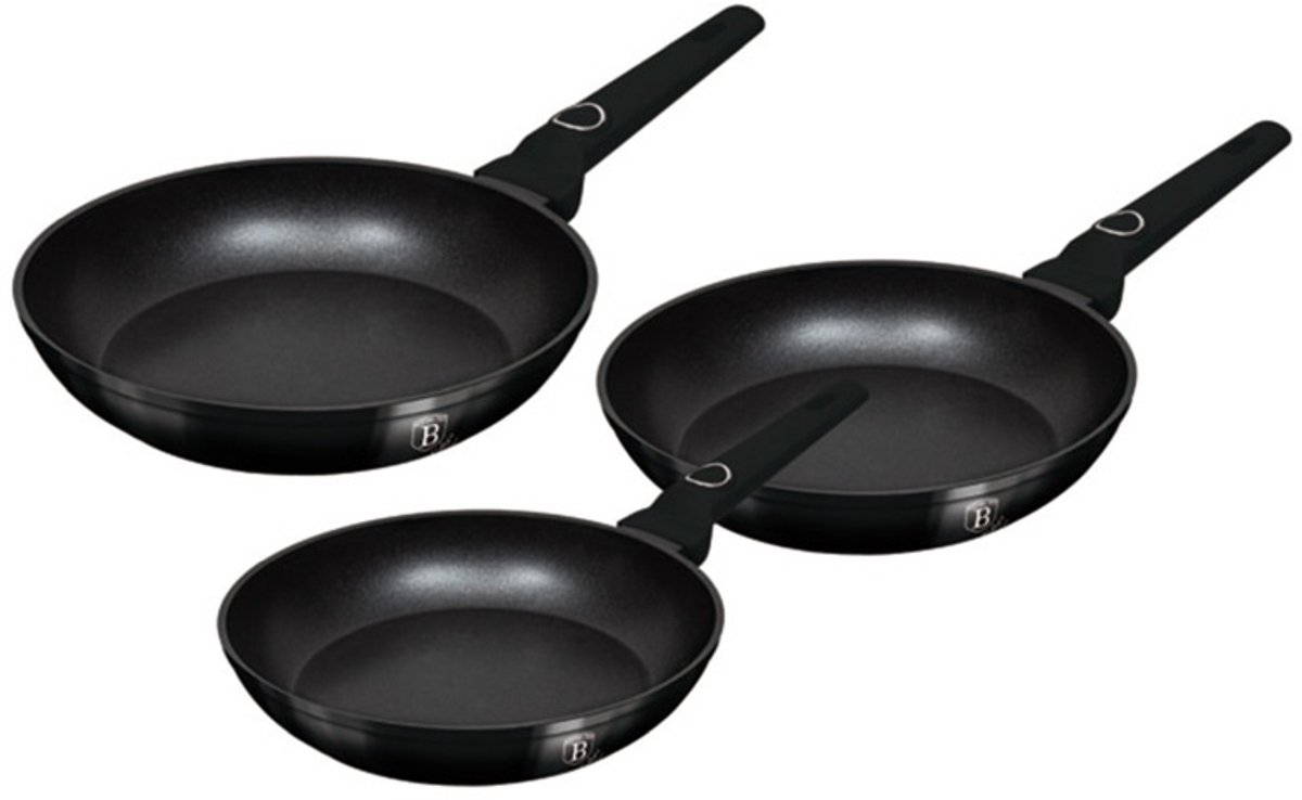 Set van 3 pannen met titaniumcoating uit de Black Vantage Collection
