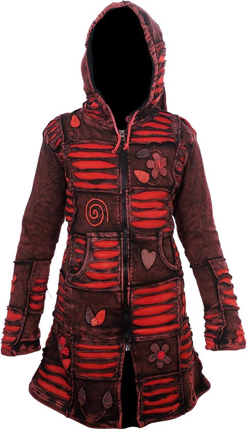 Rode jas met acid wash, razor cut strepen, bloemen en hartvormige applicaties, vooraanzicht.