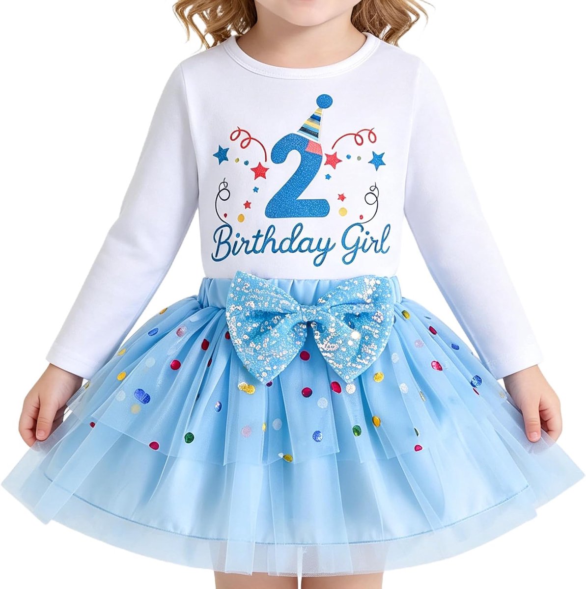 Verjaardagsoutfit voor babymeisjes: feestkleding voor de jarige met een tutu-rokje van tule met stippen