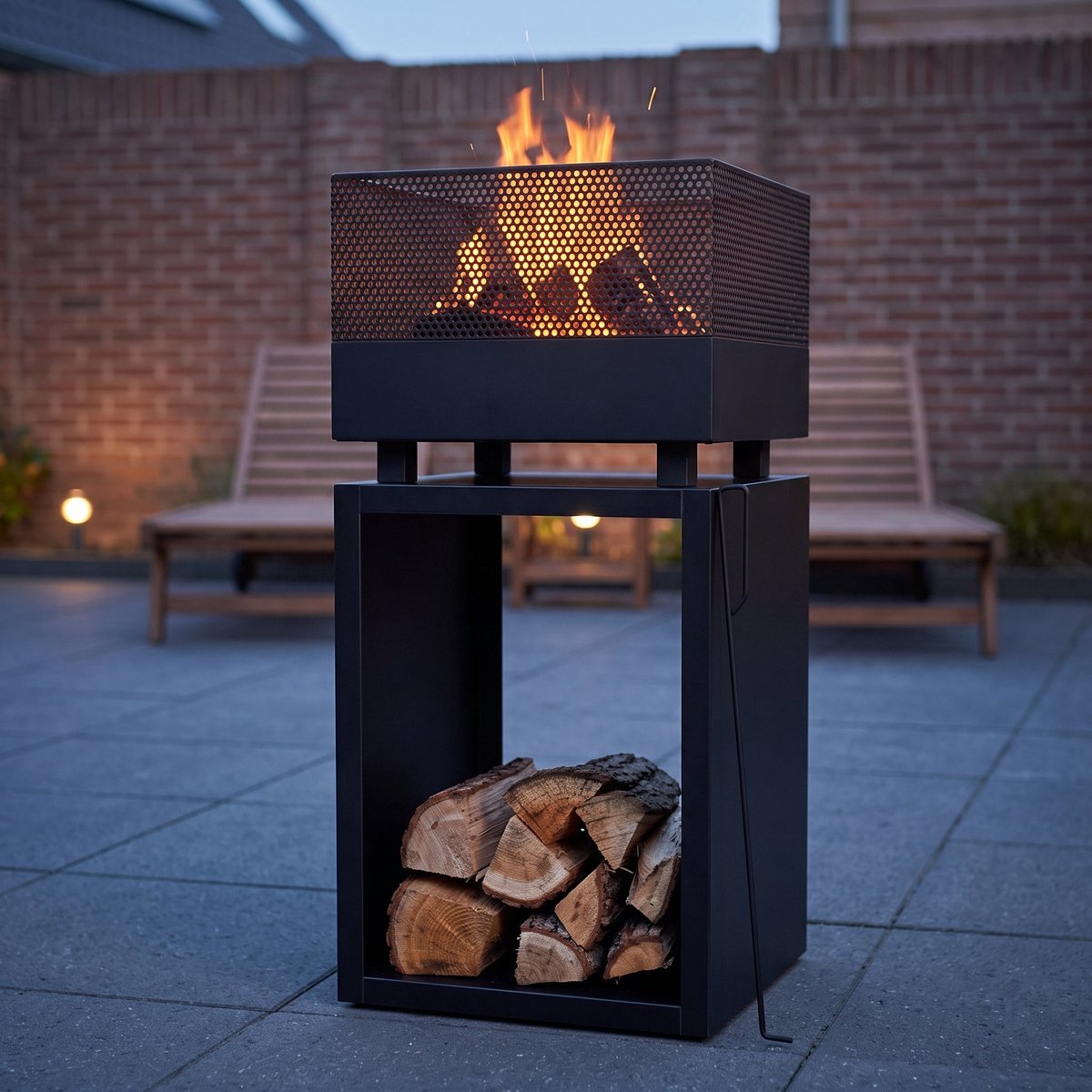 Cheqo® Vuurkorf met Vonkenscherm en Houtopslag - Tuinhaard - Terrashaard - Buitenhaard - Vuurschaal - Sfeerhaard - Buitenkachel - Houtkachel - Tuinkachel - Vierkant - met Pook - Tuinverwarmer - voor in de Tuin - voor Buiten - Zwart