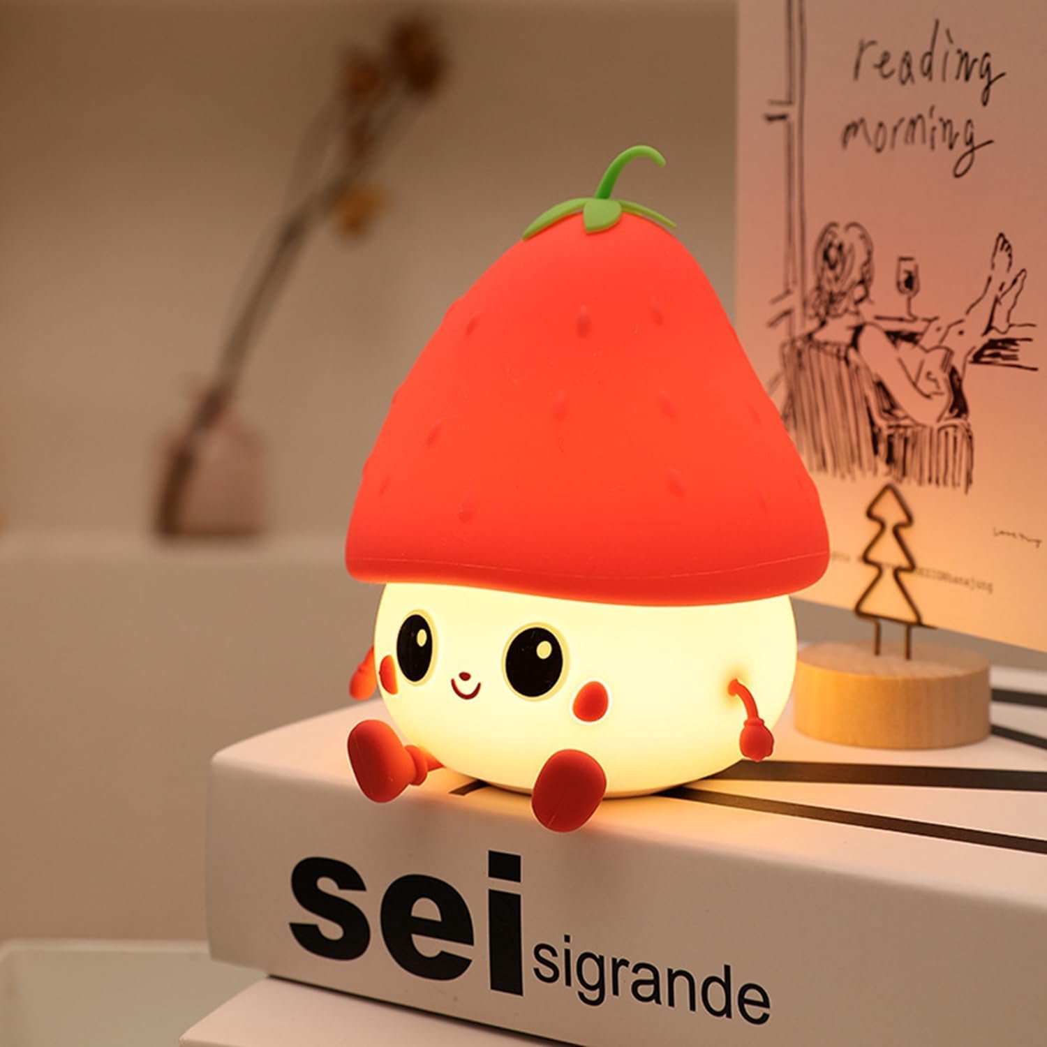 Aardbei Nachtlampje voor Kinderkamer, USB-Oplaadbare LED Bedlamp, 3 Helderheidsniveaus, Vertraagde uitschakelfunctie, Slaaplamp voor Baby, Peuter, Jongen en Meisje, Verjaardags- en Kerstcadeau