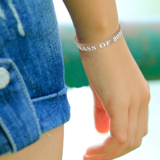 50 Stuks Siliconen Afstudeerpolsbandjes Class of Goudkleurig Flexibele Duurzame Afstudeerarmband voor Kleuterschool Schoolfeest Souvenirs Bedankjes — afbeelding 3