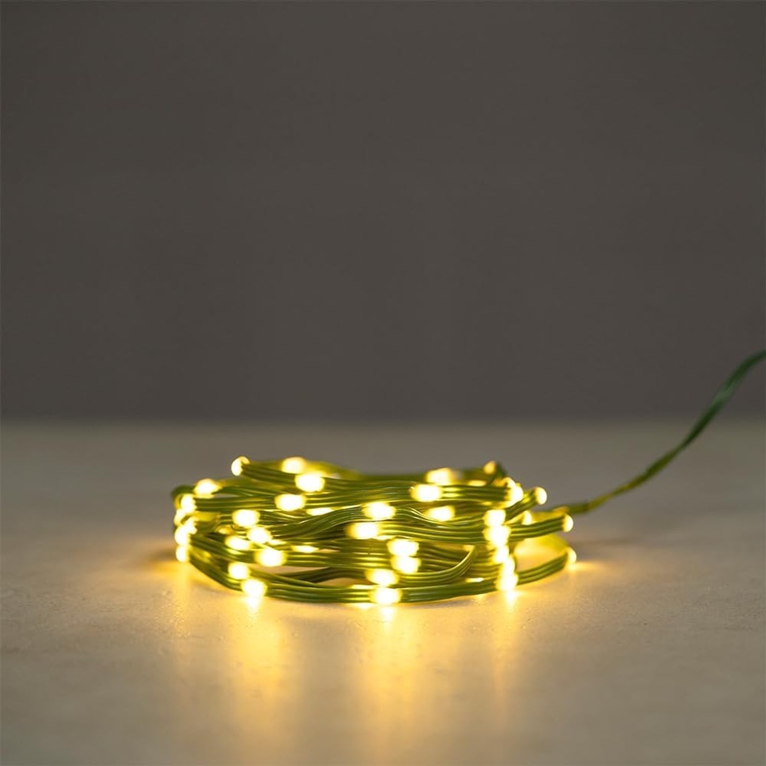 LED Micro-lichtketting - Donkergroen - 100 LEDs - Voor Binnen & Buiten - Sfeervolle Verlichting