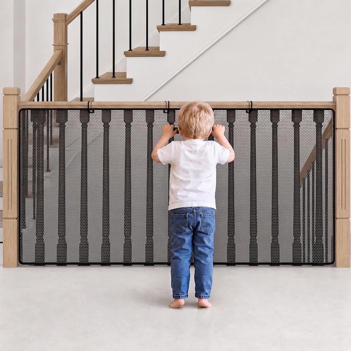 Veiligheidsnet voor kinderen, trapbeschermingsnet 300 x 90 cm, scheurvast beschermingsnet voor trap, balkon en leuningen, kinderbeveiliging voor binnen en buiten, inclusief kabelbinders en nylon touw