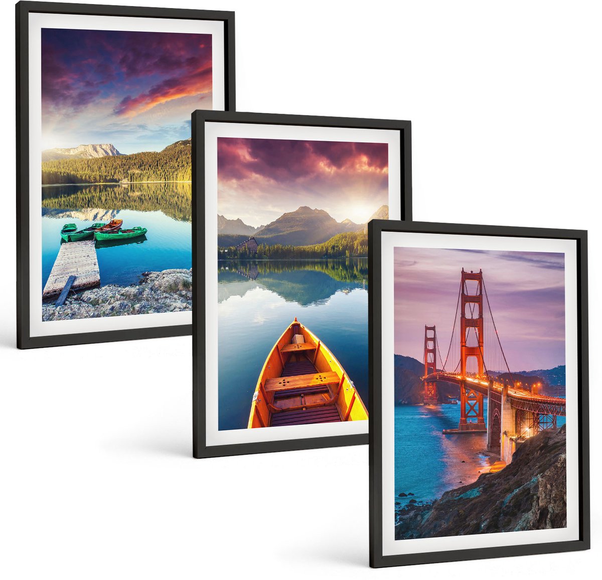 Coloray 3-Delige Schilderij Set - Uitzicht Op De Bergen Met Meren, Boten En Een Brug. - 40 x 60 cm - Decoratieve Schilderijen - Woonkamer - Interieur - Stijlvolle Muurdecoratie
