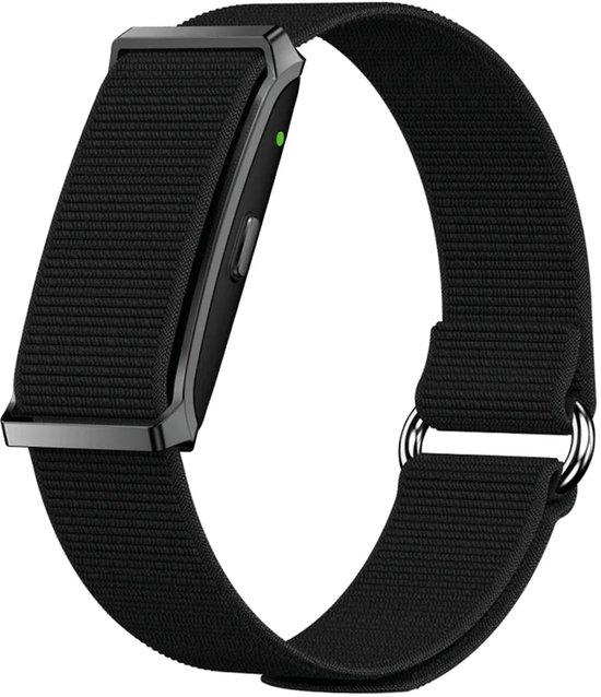 Zwarte stoffen band met een slank, zwart activity tracker horloge met een groen lampje.