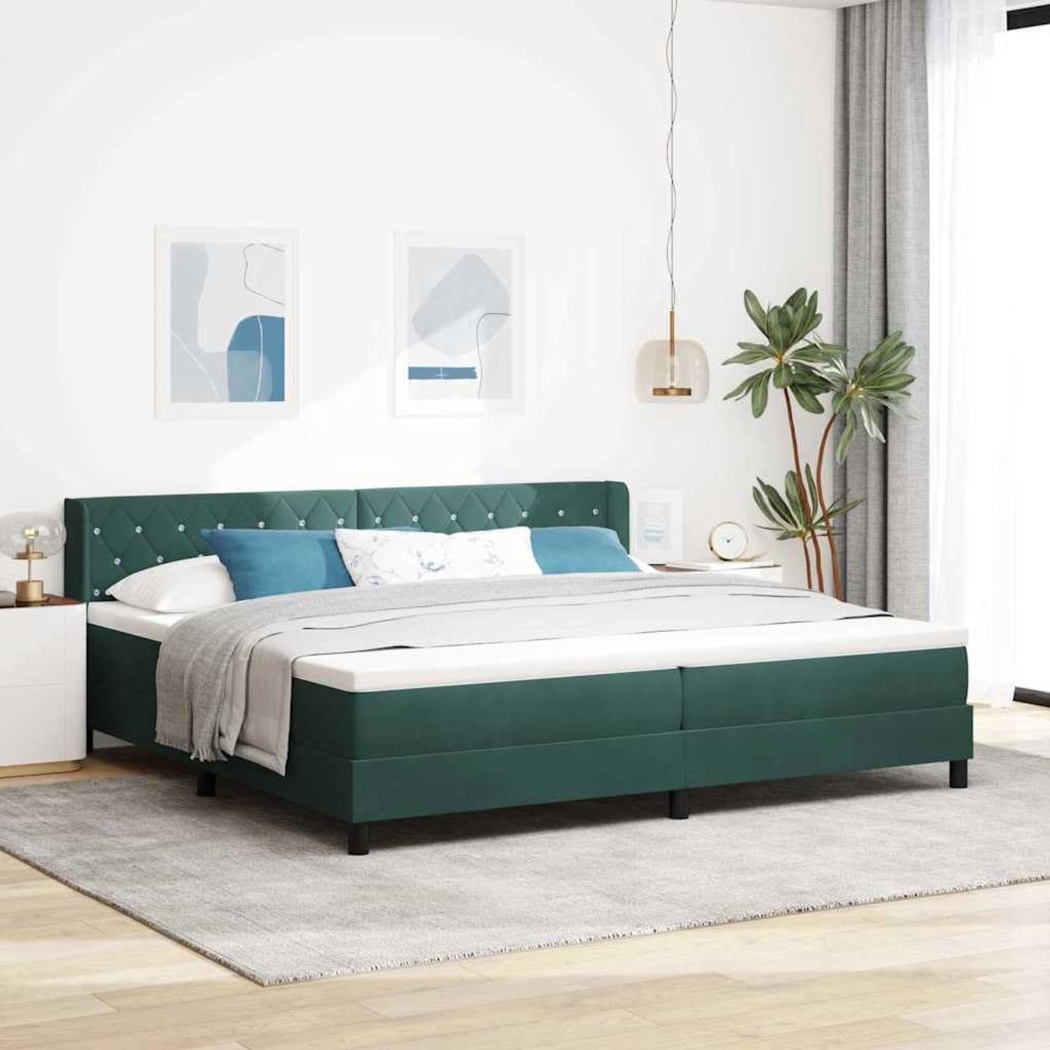 Boxspringbed met hoofdeinde Donkergroen 200 x 200 cm Fluweel Luxe Slaapkamer Bed Inclusief Matras Medium Firm Pocketvering Verstelbaar Hoofdbord Strak Design Postpoten