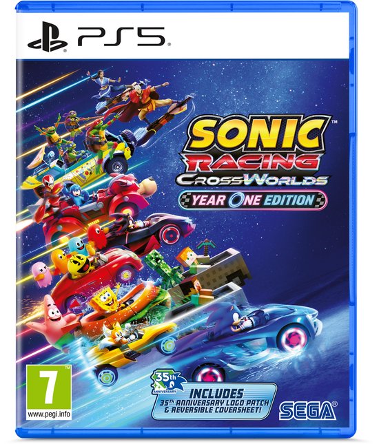 Doos van Sonic Racing: CrossWorlds Year One Edition voor PS5 met diverse gamepersonages op de cover.