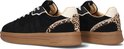 Zwarte Maruti sneakers met beige veters, crème details en luipaardprint aan de zijkant van de hiel.