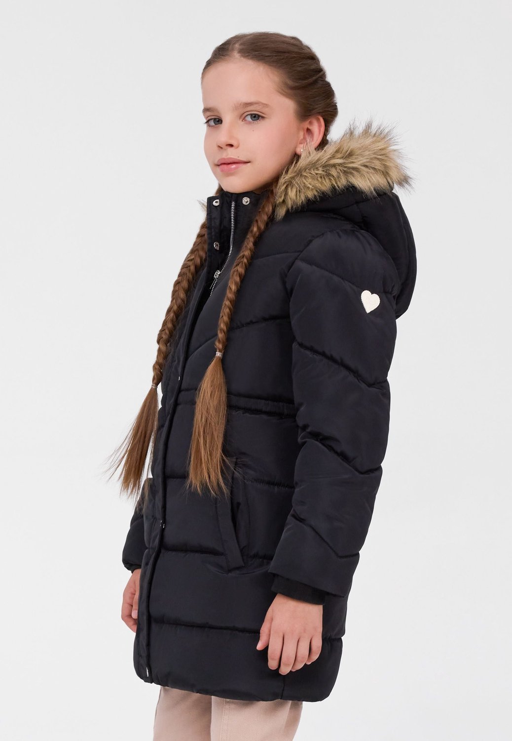 Minoti winterjas meisje – gerimpelde taille – imitatiebont – zwart