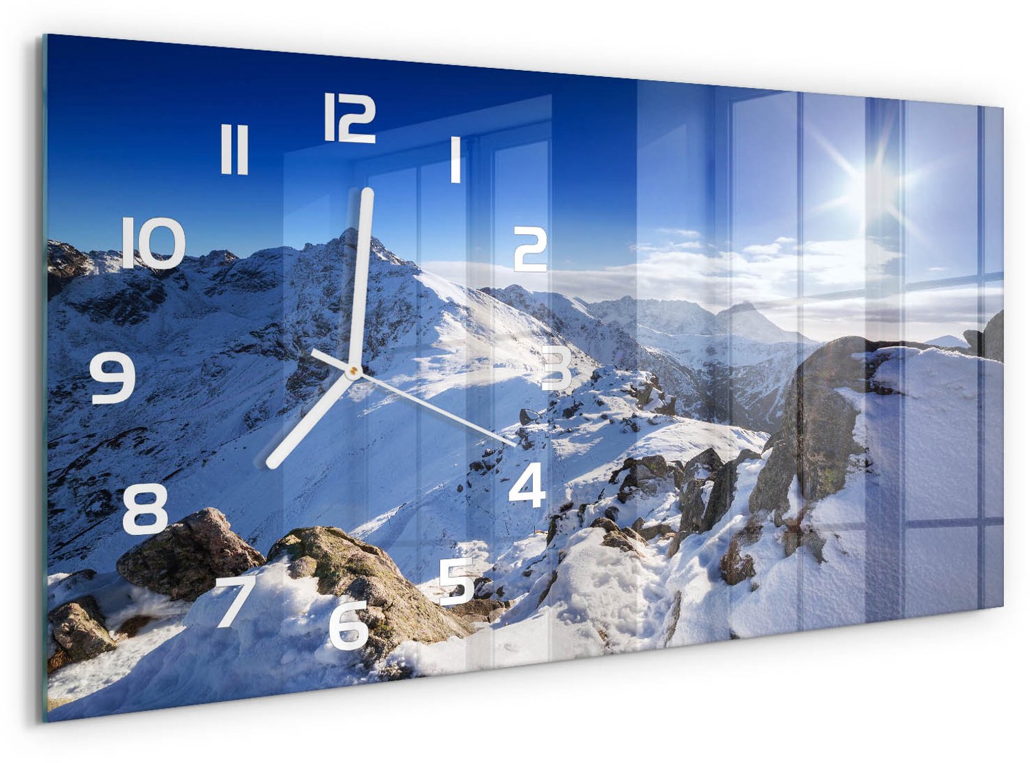 TULUP Wandklok - De top van het Tatragebergte Moderne Wandklok Glas - 60x30 cm - Blauw Wandklok Glas Decoratie - Witte handen - Rechthoekige Klok - Glazen Wandklok Design - Klok Glas Met Opdruk
