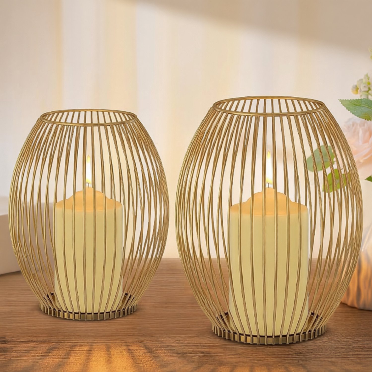 RALA Set van 2 gouden kandelaars met opengewerkt design - decoratieve kaarshouders voor stompkaarsen - vintage tafeldecoratie voor woonkamer, slaapkamer en badkamer