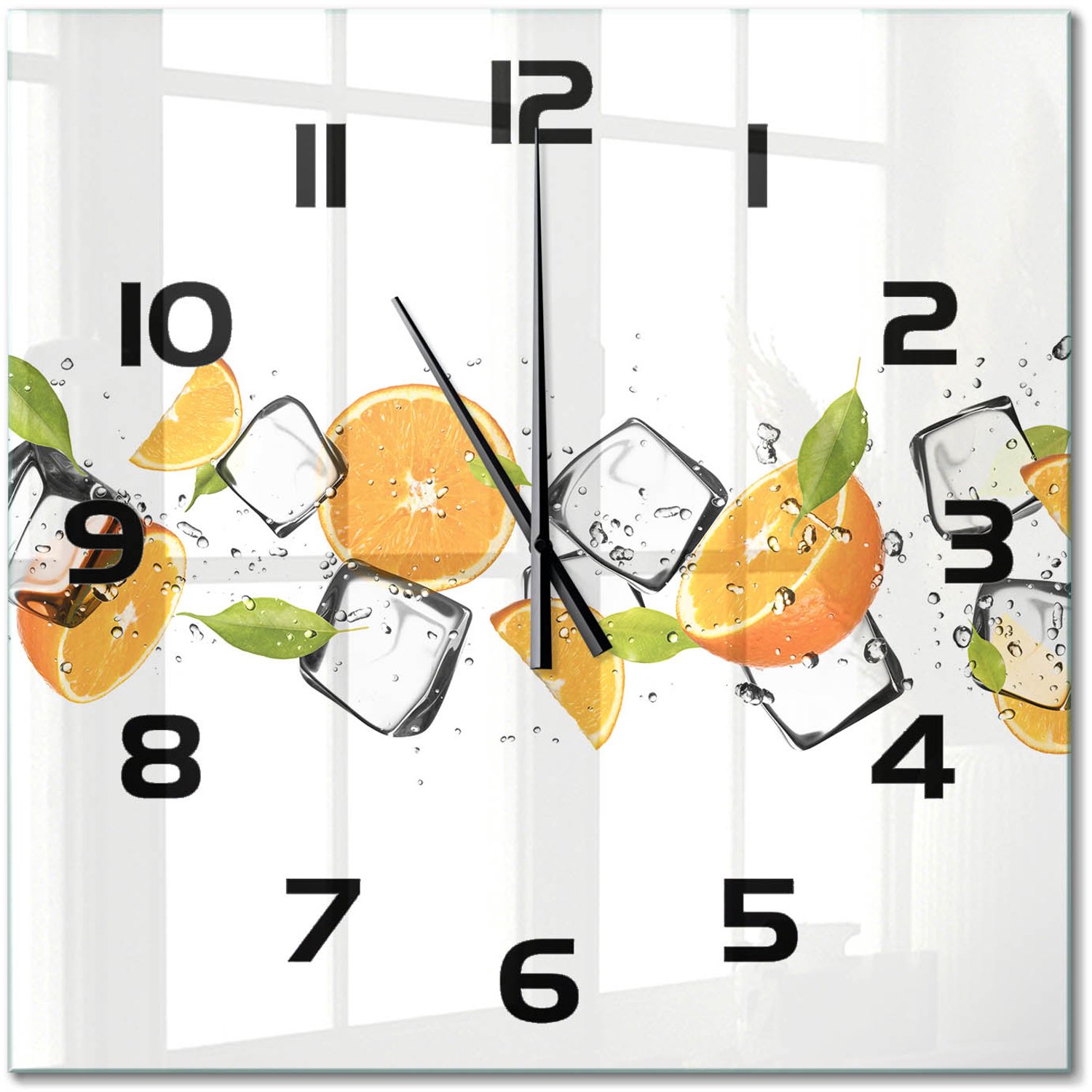 TULUP Wandklok - Sinaasappels met ijs Wandklok Glas Decoratie - 60x60 cm - Oranje Gekleurde Glazen Klok - Zwarte handen - Vierkante Klok - Klok Glas Met Opdruk - Moderne Wandklok Glas