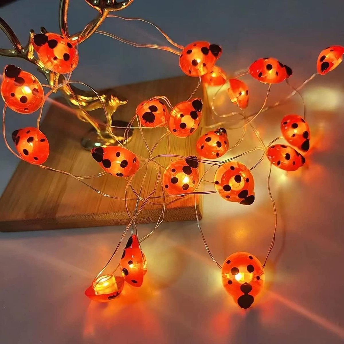 lichtketting met 30 leds, insecten, zeven sterren, lieveheersbeestje, lichtsnoer, voor binnen en buiten, slaapkamer, balkon, feestdecoratie, zilverdraad, batterijstroom
