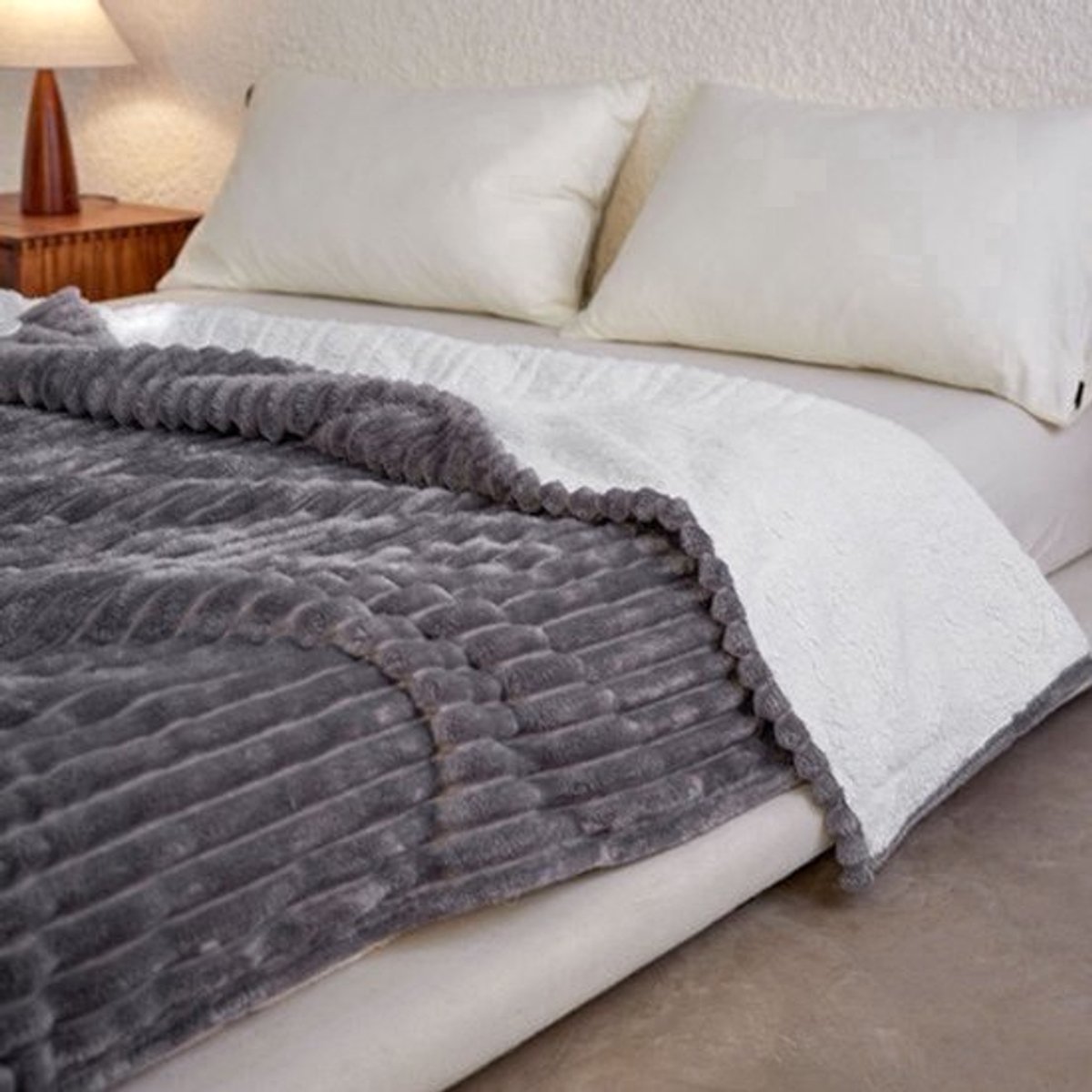 Elektrische Verwarmingsdeken 130x180 cm - 3-standen Temperatuurregeling - 105 W Vermogen - Polyester - Voor Eenpersoonsbed - Warmtedeken
