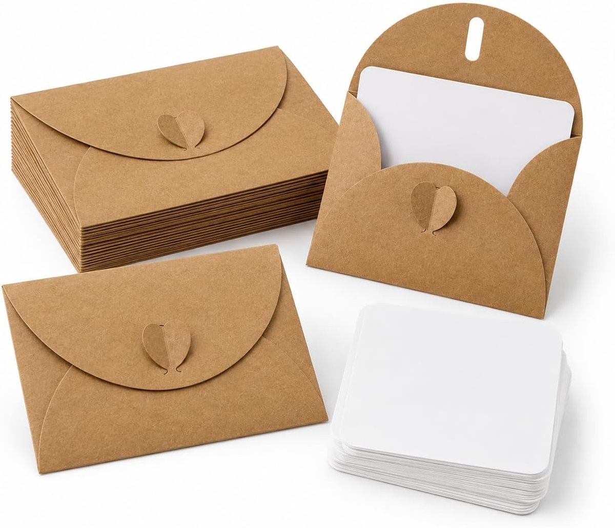 50 mini-enveloppen van kraftpapier met blanco kaarten en hartsluiting