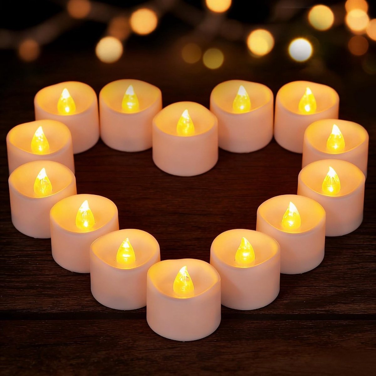 24 stuks warm gele led-theelichtjes met timer, werkt op batterijen, vlamloze flikkerende led-votiefkaarsen, kleine elektrische flikkerende kunstkaars voor kerst- en Halloween-decoraties