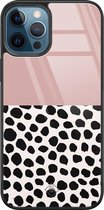 iPhone 12 Pro hoesje glass - Stippen roze | Apple iPhone 12 Pro  case | Hardcase backcover zwart