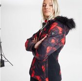 Dare2B Auroral, versierd met Swarovski-kristallen - luxe, waterdichte, geïsoleerde ski-jas met capuchon met rand van imitatiebont voor dames, ademende Outdoorjas, Sevilla-rood