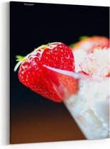 Schilderij - Ice cream and strawberry details — 70x100 cm