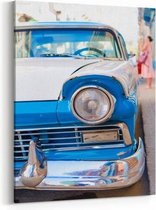 Schilderij - Closeup of blue classic vintage car in Old Havana, Cuba — 70x100 cm