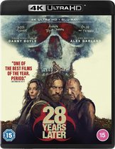 4K Ultra HD Blu-ray hoes van de film "28 Years Later". Toont de hoofdrolspelers en de titel. Met "4K Ultra HD + Blu-Ray" logo.