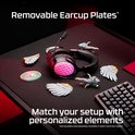 Zwarte gaming headset met verwisselbare, gepersonaliseerde oorplaatjes.