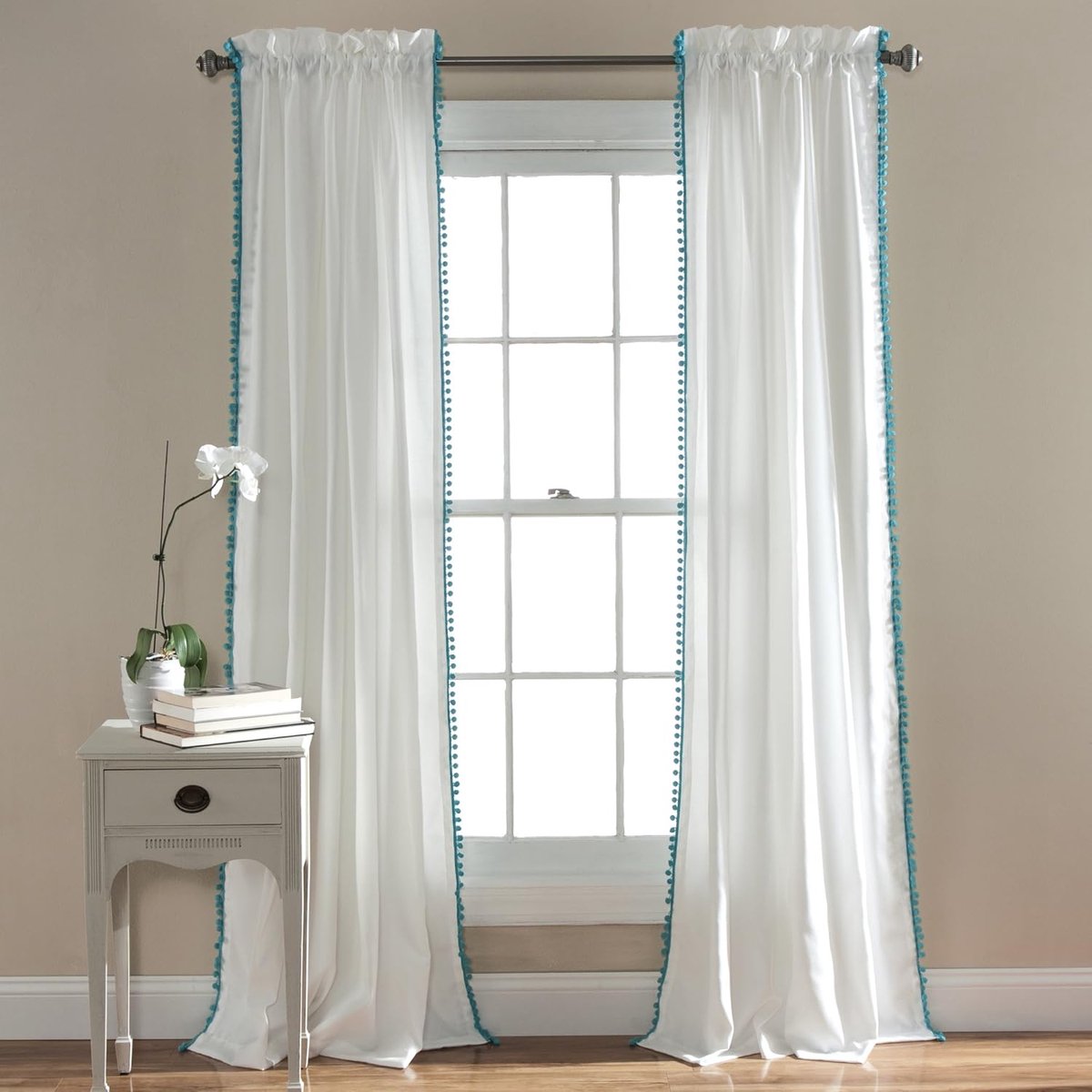 Dromerig gordijn met pompons - vintage chic - 1 stuk - roze/aqua/zwart - 84 x 50 inch