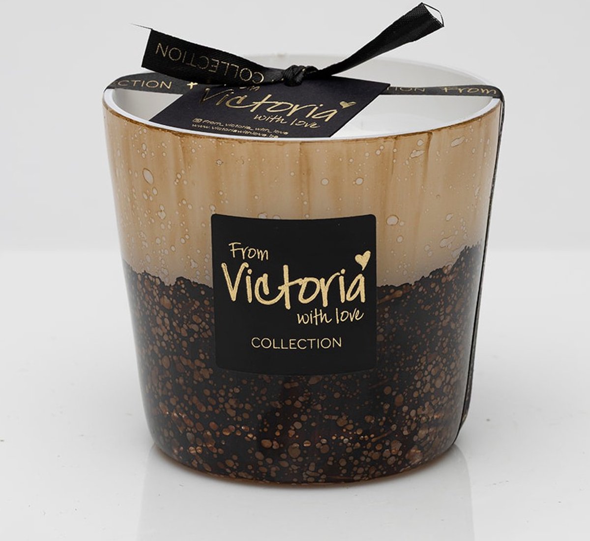 Victoria with Love kaars - Lava Bruin - Maat S- geurkaars