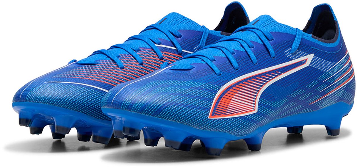 Puma Ultra 6 Match FG/AG voetbalschoenen in blauw, EU 42 1/2, met technisch mesh bovenwerk en SPEEDSYSTEM-loopzool.
