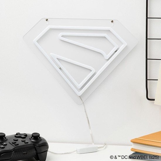 DC Comics LED Wall Lamp Light Superman Neon van Paladone Products — afbeelding 4