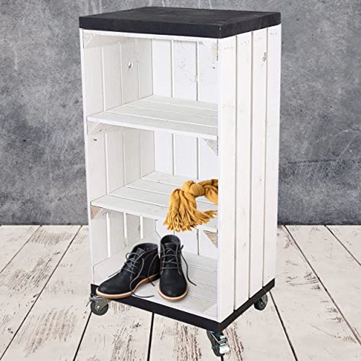 Wit Rek met Wielen en 2 Planken - Multifunctionele Houten Opbergoplossing