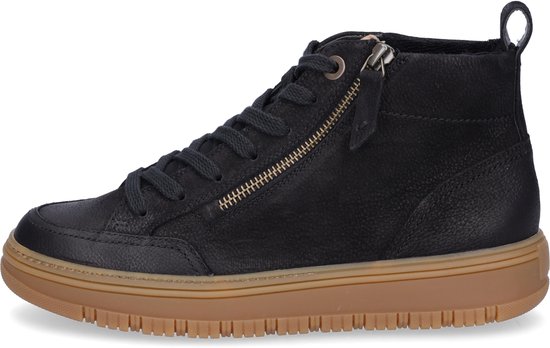 Zwarte hoge sneaker van Paul Green met veter- en ritssluiting en bruine zool.