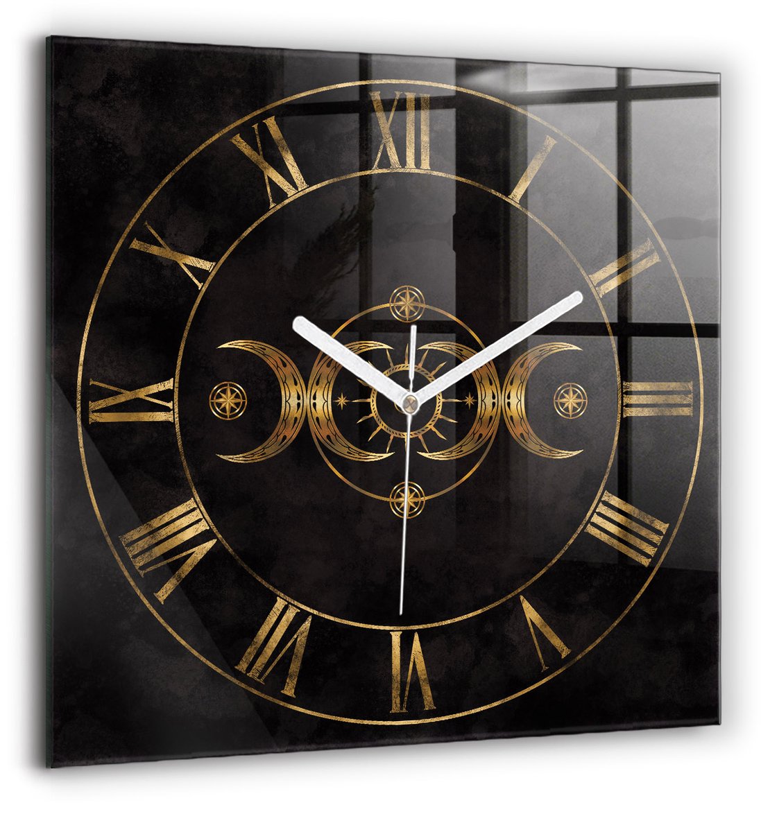 Wallfluent Wandklok - Gouden Romeinse cijfers Klok met Print - 60 cm x 60 cm - Zwart Wandklok - Witte Handen - Wandklok zonder cijfers - Wandklok Glas Woonkamer - Klok met Print - Kunstzinnige Klok - Unieke Wandklok