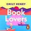 Boek kaft met de titel 'Book Lovers' van Emily Henry, met bergen, een zon en twee mensen in een bootje.
