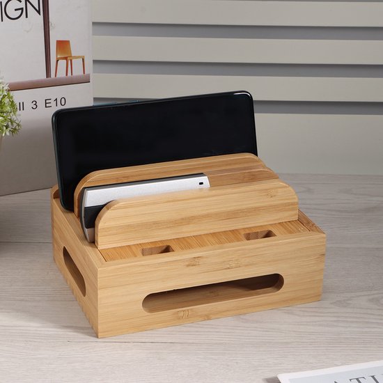 Bambus Ladestation für mehrere Geräte mit 5 Port USB Ladegerät, 5 Ladekabeln und