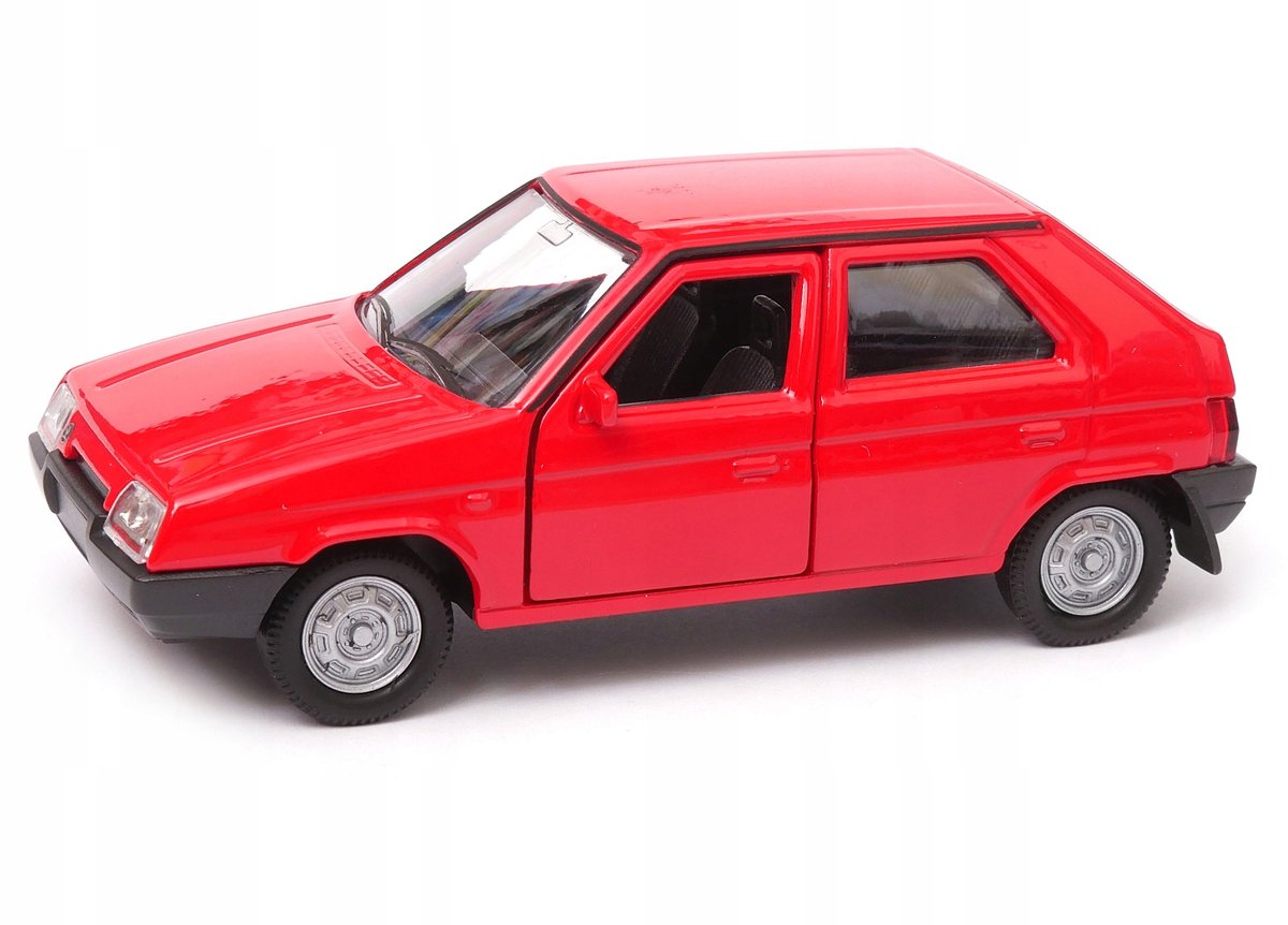 Welly Skoda Favorit 1:34 Rood Metaal Modelauto