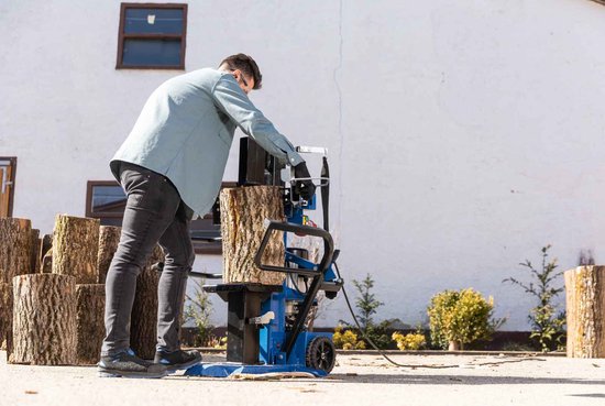 Scheppach Houtklover Compact 10T - 10 ton - 230V - 3150 W - Elektrische houtkloofmachine - Houtsplijter - Houtkliever — afbeelding 3