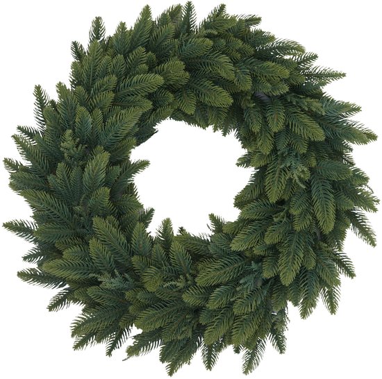 Volle, groene kunstkrans van sparrentakken.