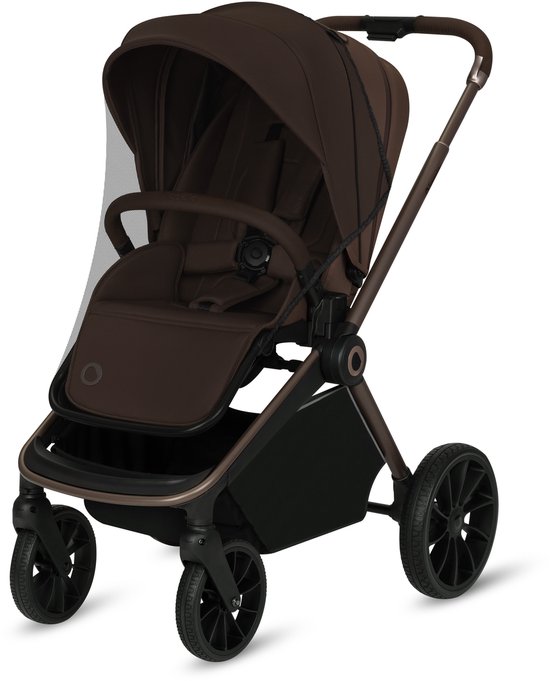 Bruine kinderwagen met muggennet.