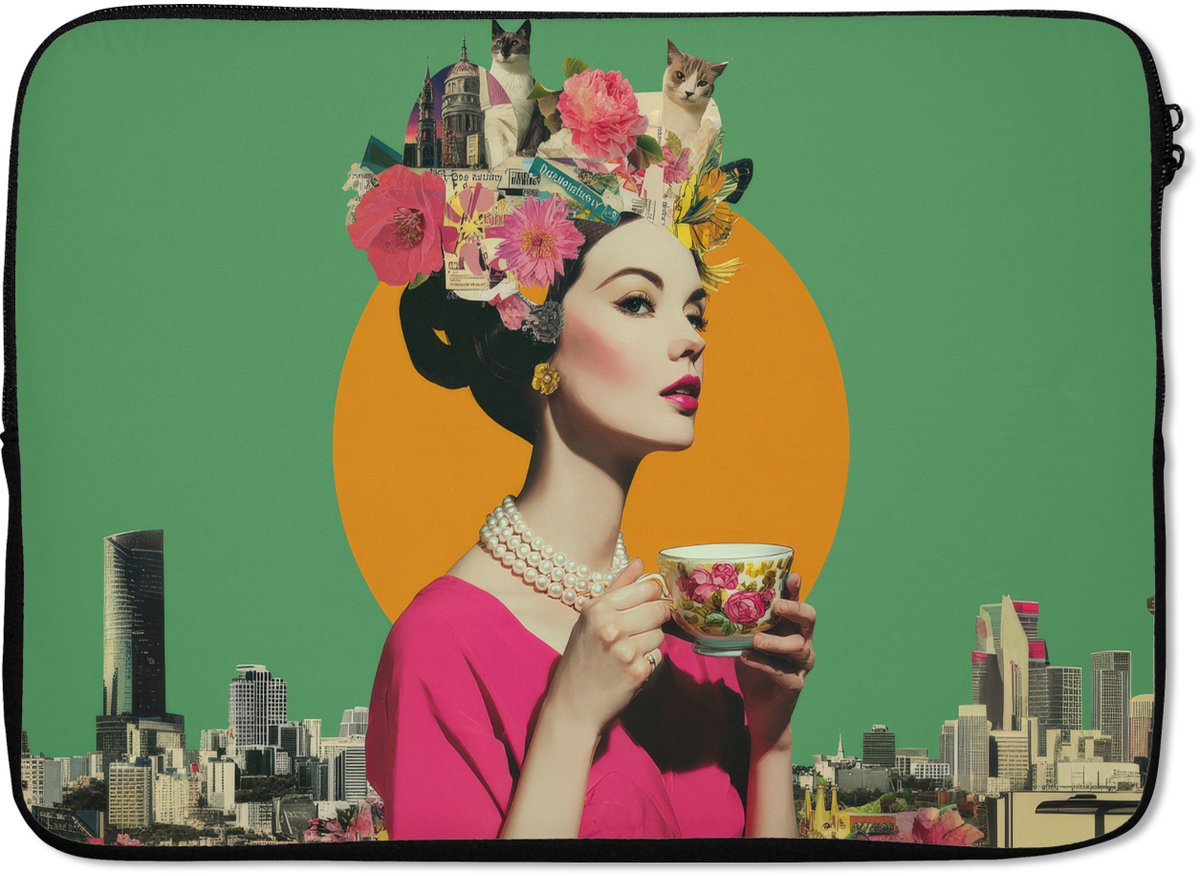 Laptophoes 14 inch - Retro - Vrouw - Stad - Zon - Laptop sleeve - Binnenmaat 33x23 cm - Zwarte achterkant