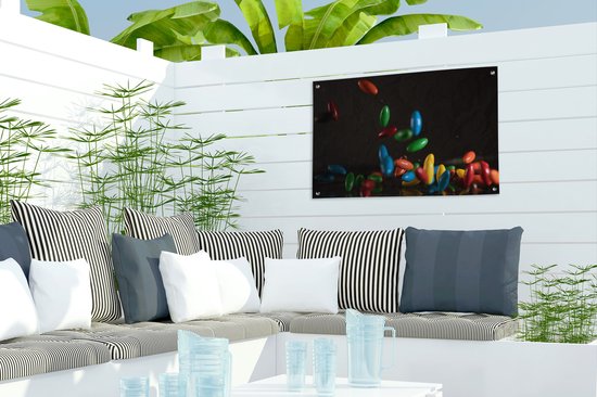 Chute de bonbons au chocolat sur fond noir affiche de jardin toile en vrac 60x40 cm - petit - toile de jardin / toile d'extérieur / Peintures pour l'extérieur (décoration de jardin)