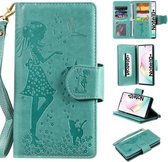 Voor Galaxy Note 10 Plus vrouw en kat reliëf horizontale flip lederen tas, met portemonnee & houder & kaartsleuven & fotolijst & spiegel & lanyard (groen)