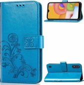 Voor Galaxy A01 Lucky Clover Pressed Flowers Pattern Leather Case met houder & kaartsleuven & portemonnee & draagriem (blauw)