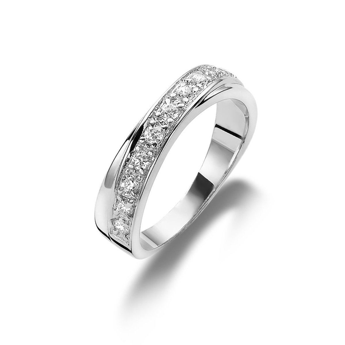 Twice As Nice Ring in zilver, kruisende steentjes 50