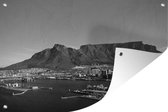 Tuinposter - Tuindoek - Tuinposters buiten - Kaapstad met op de achtergrond de Tafelberg - zwart wit - 120x80 cm - Tuin