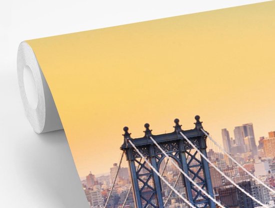 Behang - Fotobehang Manhattan Bridge in New York - Breedte 330 cm x hoogte 220 cm