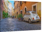 Fiat in klassiek straatbeeld van Trastevere in Rome - Foto op Canvas - 150 x 100 cm