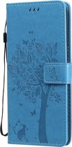 Mobigear Telefoonhoesje geschikt voor LG V60 ThinQ Hoesje | Mobigear Tree Bookcase Portemonnee | Pasjeshouder voor 2 Pasjes | Telefoonhoesje voor Pinpas / OV Kaart / Rijbewijs - Blauw