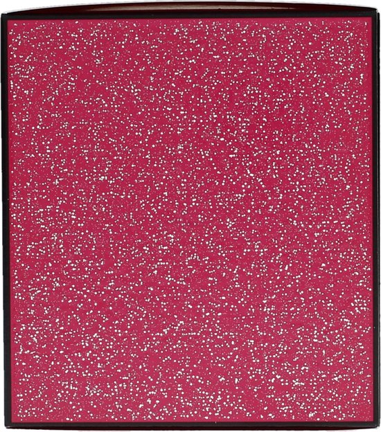 Rechthoekig roze doosje met een subtiele glinsterende textuur.
